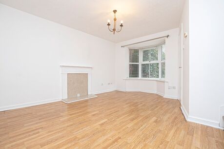 2 bedroom end terraced house for sale