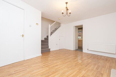 2 bedroom end terraced house for sale