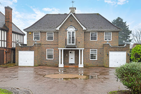 5 bedroom detached house to rent, Available unfurnished now