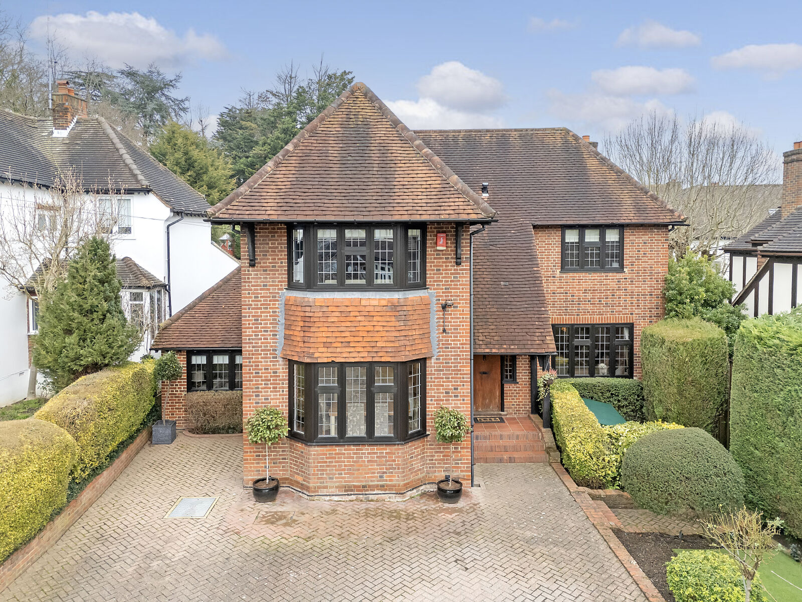 4 bedroom detached house for sale Ormonde Rise, Buckhurst Hill, IG9, main image